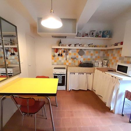La Cachette village Roussillon en Isere Eksteriør billede